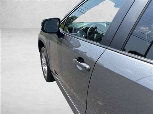 Certified 2025 Toyota RAV4 XLE AWD/4WD image 30