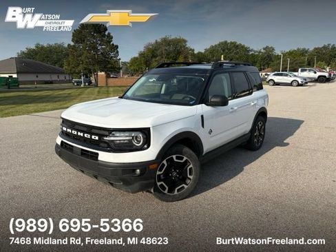 Used 2022 Ford Bronco Sport Outer Banks w/ Tech Package AWD/4WD image 1