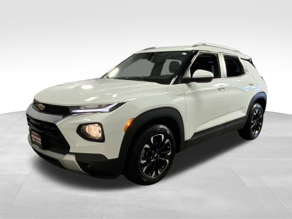 Used 2021 Chevrolet TrailBlazer LT w/ Convenience Package FWD image 4