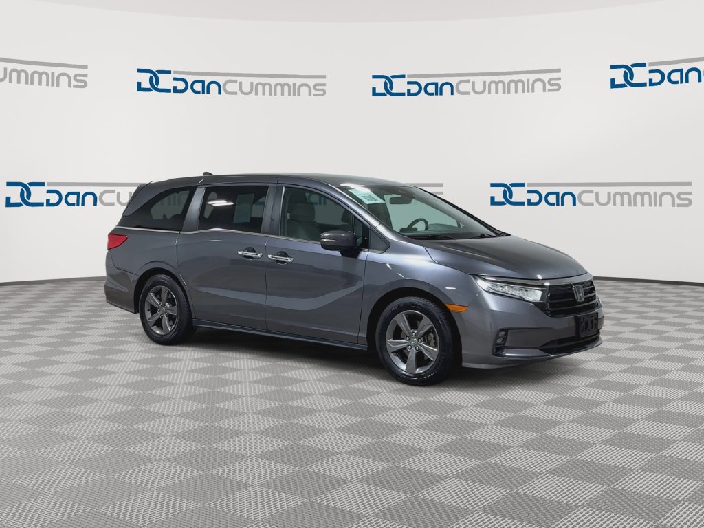 Used 2023 Honda Odyssey EX image 3