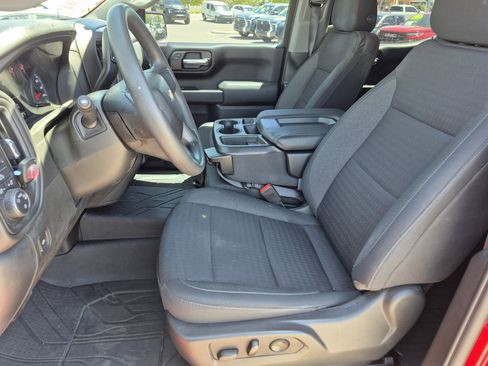 Used 2022 Chevrolet Silverado 1500 Custom AWD/4WD image 16