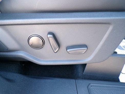 New 2025 Ford Bronco Outer Banks image 13