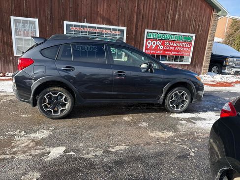 Used 2016 Subaru Crosstrek 2.0i Premium w/ Moonroof Package image 8