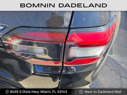 Used 2024 Honda Pilot EX-L image 5