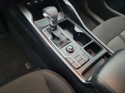 Used 2023 Kia Sorento LX image 26