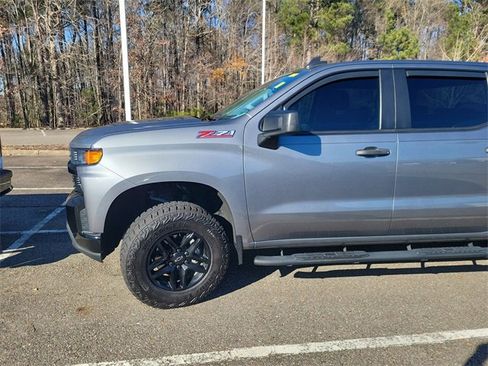 Used 2020 Chevrolet Silverado 1500 Custom Trail Boss w/ Custom Convenience Package image 7