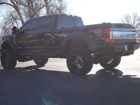 Used 2019 Ford F350 Platinum w/ Platinum Ultimate Package image 7