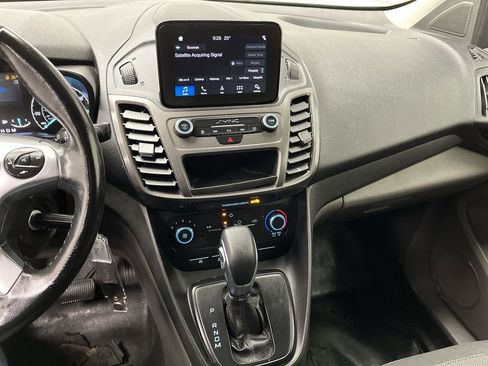 Used 2020 Ford Transit Connect XL image 14