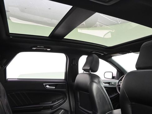 Used 2022 Ford Edge ST w/ Equipment Group 401A image 17