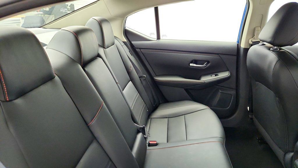 Used 2025 Nissan Sentra SR w/ SR Premium Package FWD image 20
