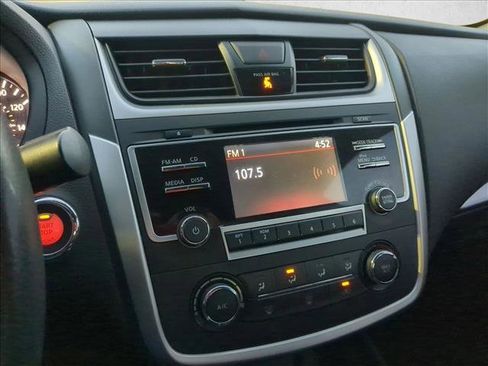 Used 2017 Nissan Altima 3.5 SR image 12