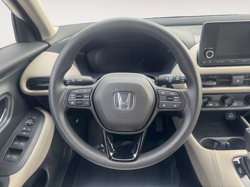 Used 2024 Honda HR-V LX image 12