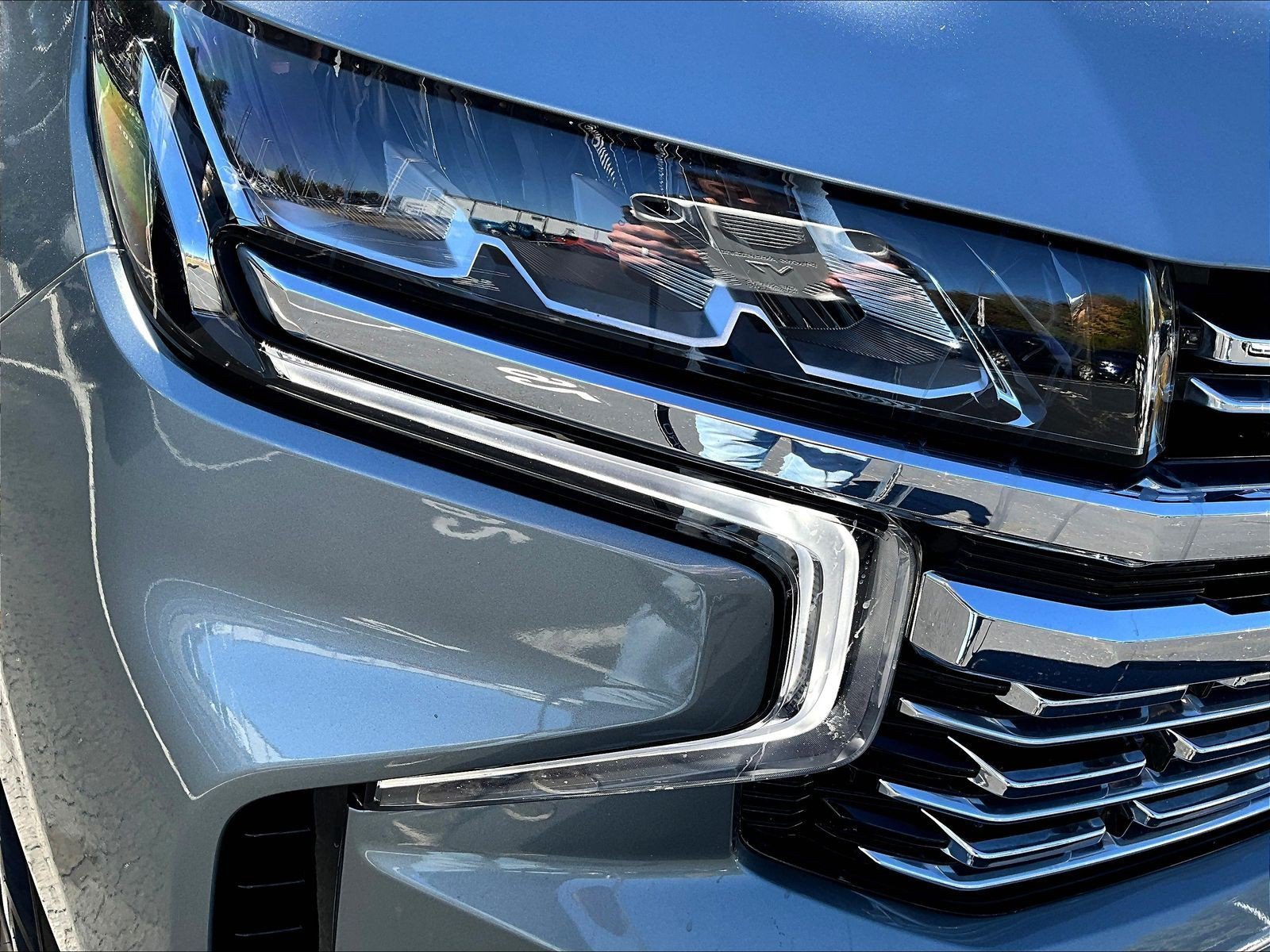 Used 2023 Chevrolet Suburban Premier AWD/4WD image 33