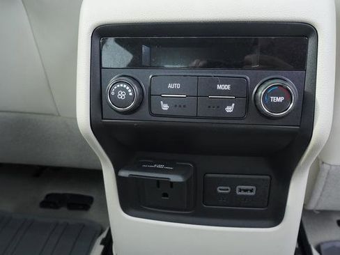 Used 2023 GMC Acadia Denali w/ Denali Ultimate Package image 35