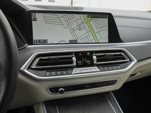 Certified 2022 BMW X5 xDrive45e image 20