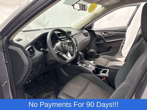 Used 2017 Nissan Rogue S image 10