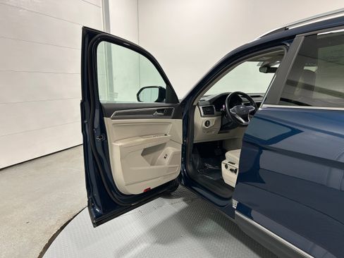 Used 2021 Volkswagen Atlas SEL image 21