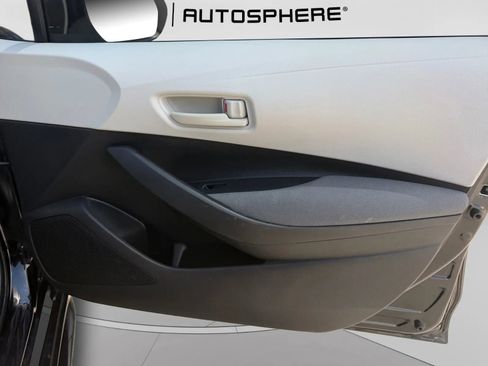 Used 2022 Toyota Corolla LE w/ LE Convenience Package FWD image 34