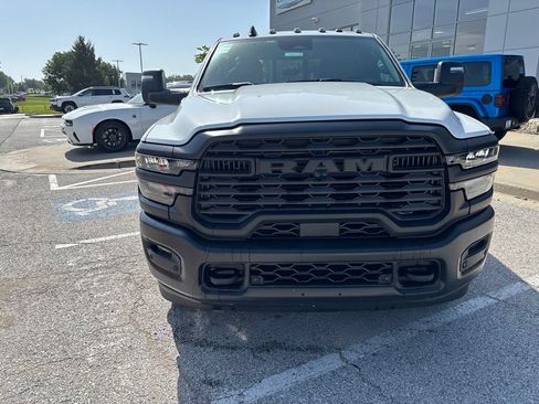 Used 2026 RAM 3500 Tradesman AWD/4WD image 10