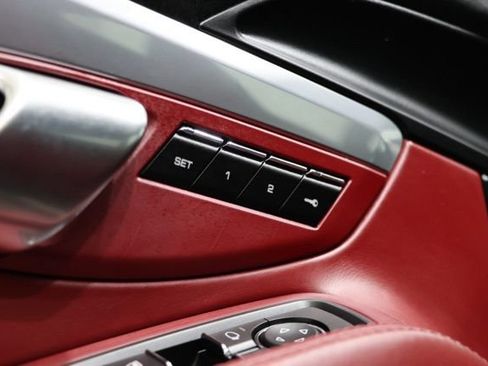 Used 2019 Porsche 911 Carrera 4S AWD/4WD image 19