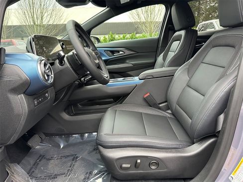 New 2026 Chevrolet Equinox EV LT image 19