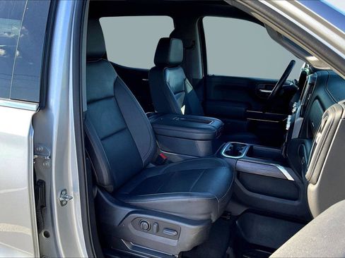 Used 2022 GMC Sierra 1500 SLT w/ SLT Premium Package image 7