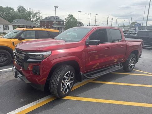 Used 2024 Chevrolet Colorado Z71 w/ Z71 Convenience Package 2 AWD/4WD image 1