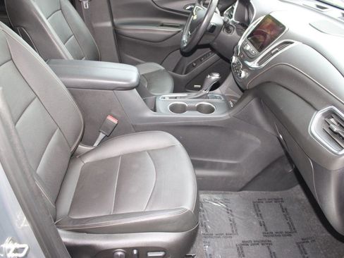 Used 2019 Chevrolet Equinox Premier image 35