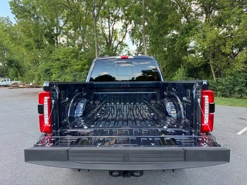 Certified 2024 Ford F250 Lariat w/ Lariat Ultimate Package AWD/4WD image 21