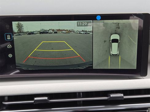 Used 2025 Hyundai Tucson Limited image 14