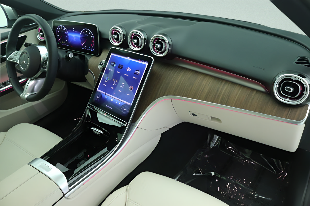 Certified 2023 Mercedes-Benz C 300 Sedan image 22