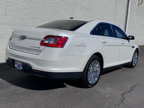 Used 2010 Ford Taurus Limited image 10