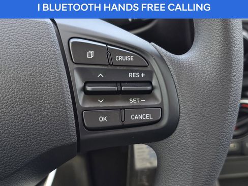 Certified 2022 Hyundai Venue SE w/ Cargo Package image 25