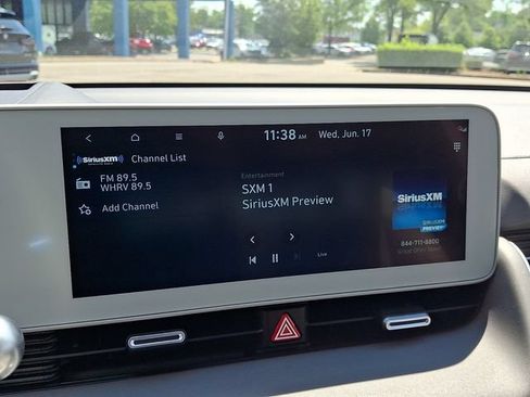 Used 2023 Hyundai Ioniq 5 Limited AWD/4WD image 19
