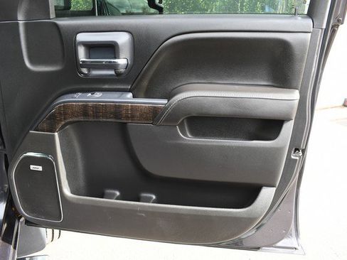 Used 2016 GMC Sierra 2500 Denali w/ Duramax Plus Package image 24