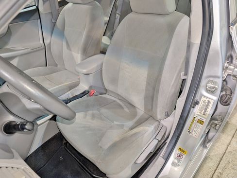 Used 2010 Toyota Corolla LE image 15