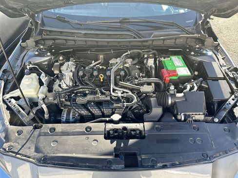 Used 2023 Nissan Altima 2.5 SV image 17