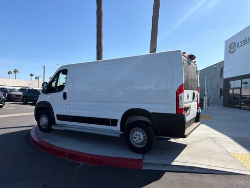 Used 2025 RAM ProMaster 2500 w/ U-Haul Equipment Group FWD image 10