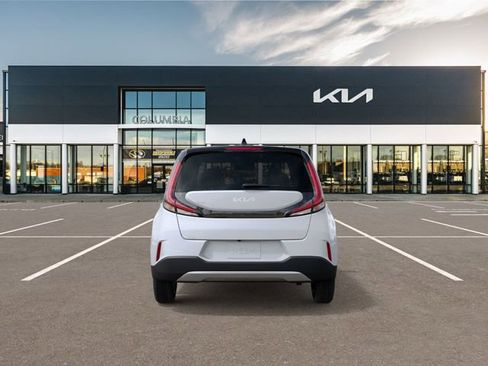 New 2025 Kia Soul LX w/ LX Technology Package image 5