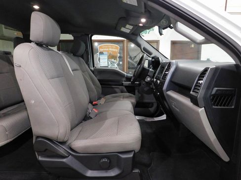 Used 2018 Ford F150 XLT w/ Heavy-Duty Payload Package image 82