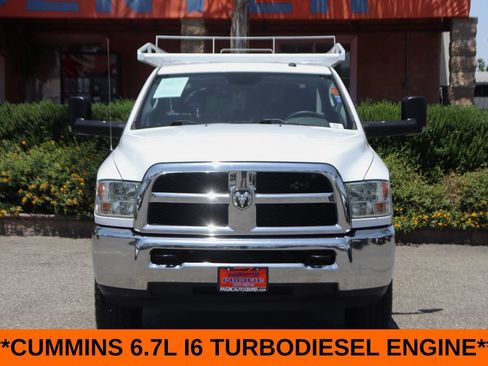 Used 2017 RAM 3500 Tradesman w/ Chrome Appearance Group AWD/4WD image 3