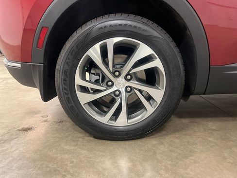 Certified 2021 Buick Envision Essence w/ Technology Package I AWD/4WD image 10