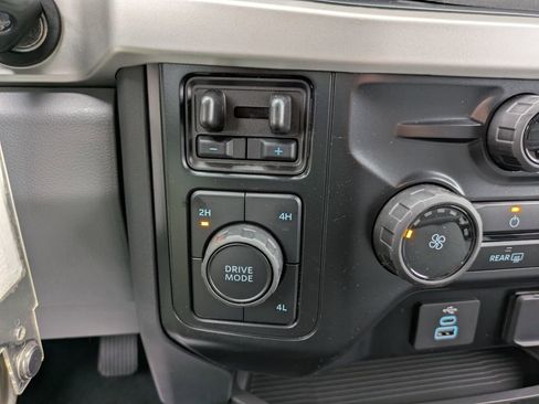 New 2026 Ford F450 XLT image 16