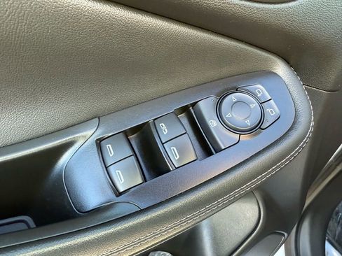 Certified 2025 Buick Encore GX Preferred image 19