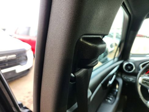 Used 2022 Chevrolet Blazer Premier w/ Enhanced Convenience Package image 33