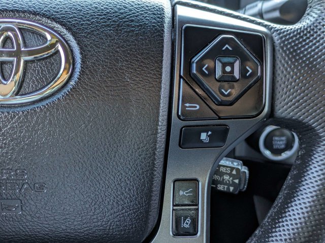 Used 2021 Toyota Tacoma TRD Off-Road w/ Technology Package AWD/4WD image 25