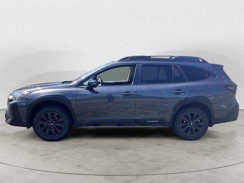 Used 2023 Subaru Outback Onyx Edition AWD/4WD image 2