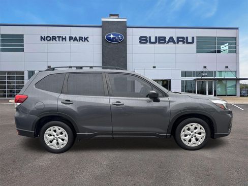 Certified 2021 Subaru Forester AWD/4WD image 2