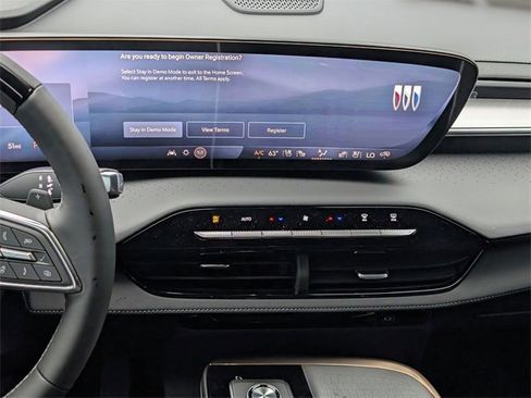 New 2026 Buick Enclave Avenir w/ Super Cruise Package image 11