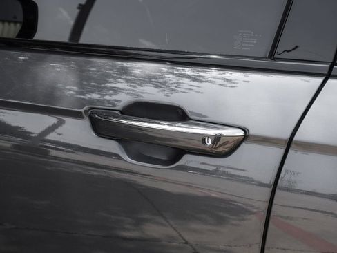 Used 2023 Jeep Grand Cherokee L Overland AWD/4WD image 54